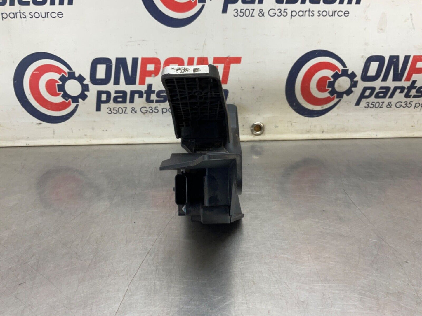 2014 Nissan Z34 370Z Manual Gas Accelerator Pedal OEM 14BILEI - On Point Parts Inc