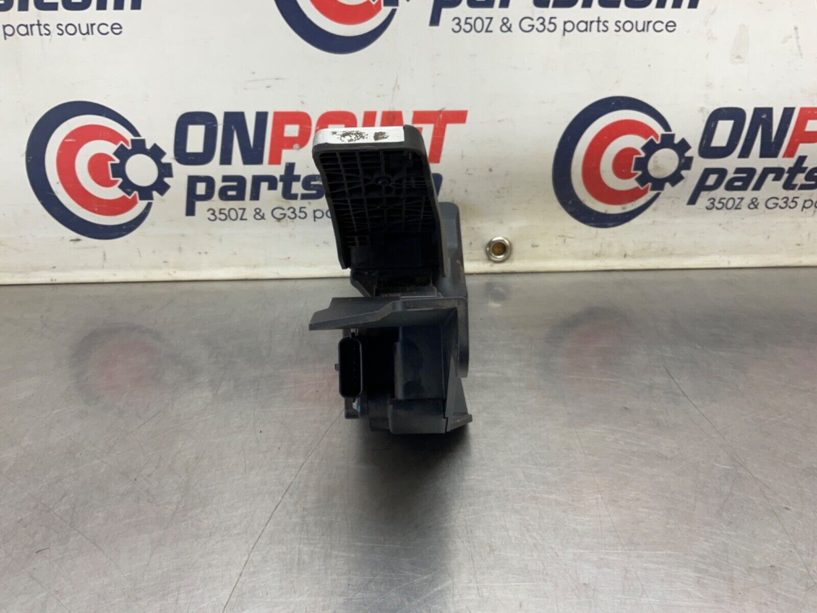 2014 Nissan Z34 370Z Manual Gas Accelerator Pedal OEM 14BILEI - On Point Parts Inc