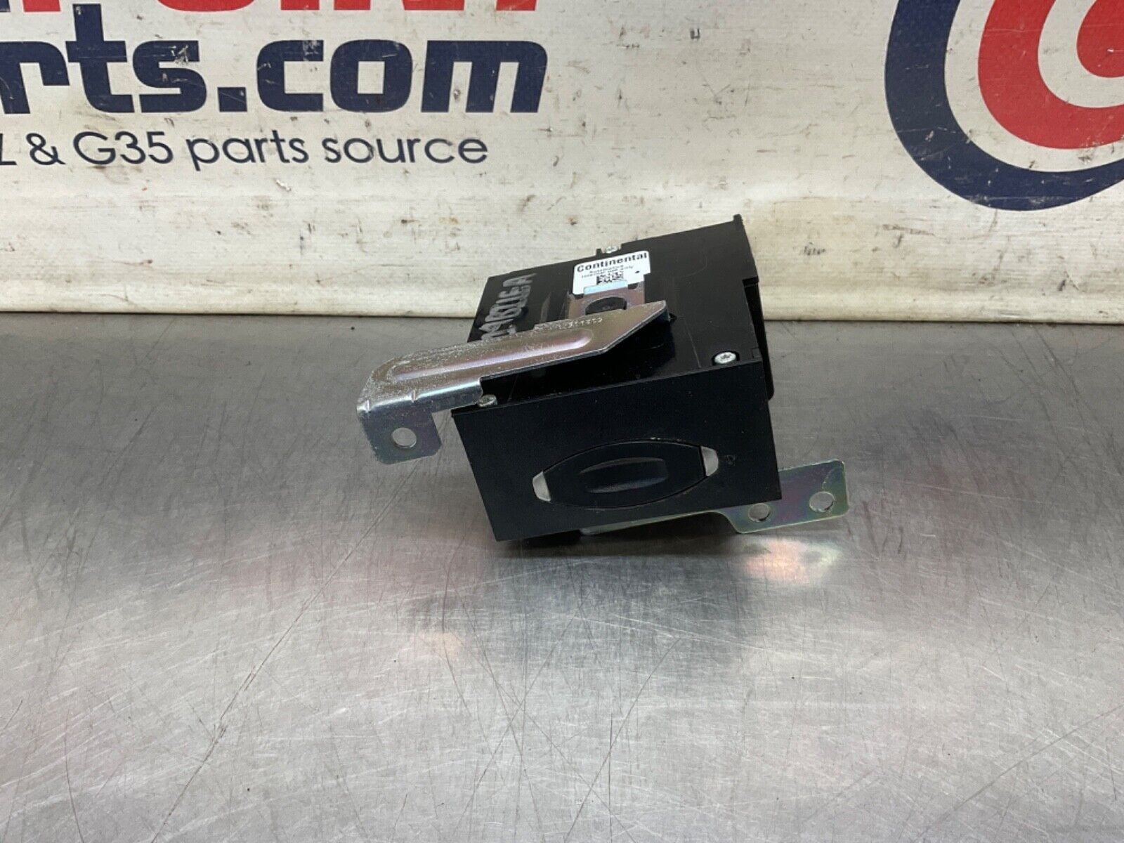 2014 Nissan Z34 370Z Key Fob and Control Sensor Card Slot Module OEM 14BILEA - On Point Parts Inc