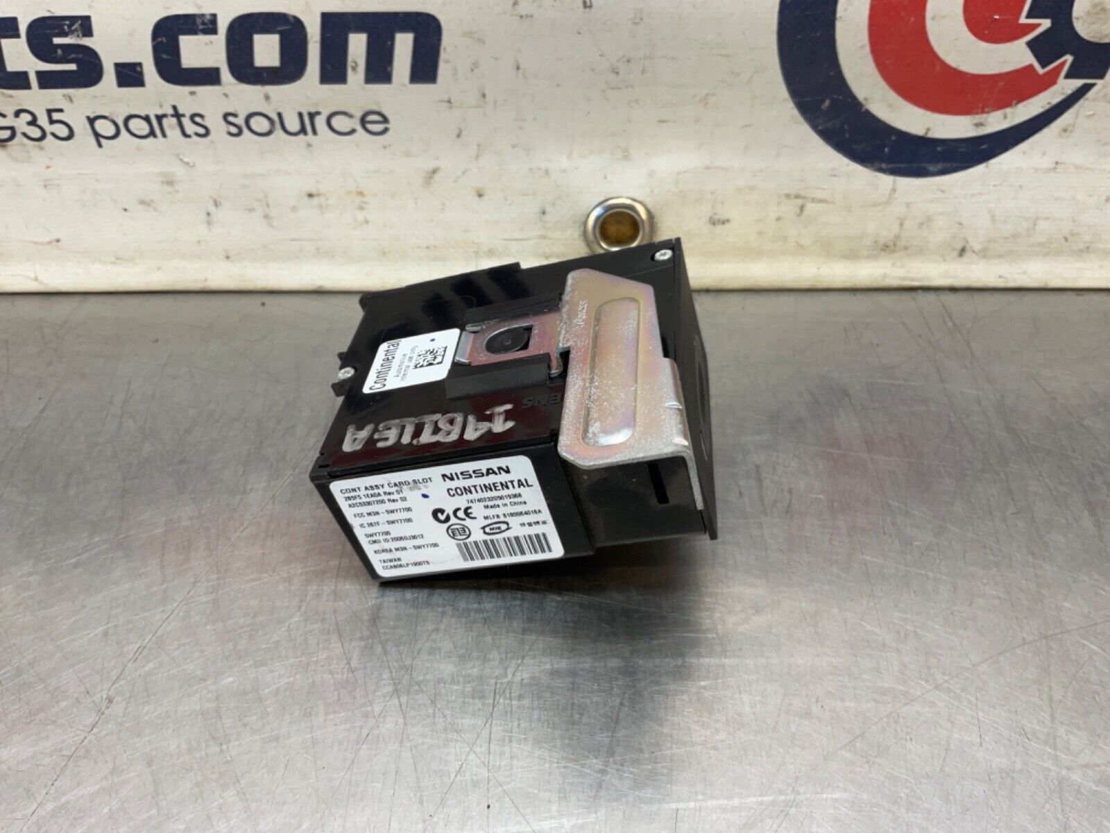 2014 Nissan Z34 370Z Key Fob and Control Sensor Card Slot Module OEM 14BILEA - On Point Parts Inc