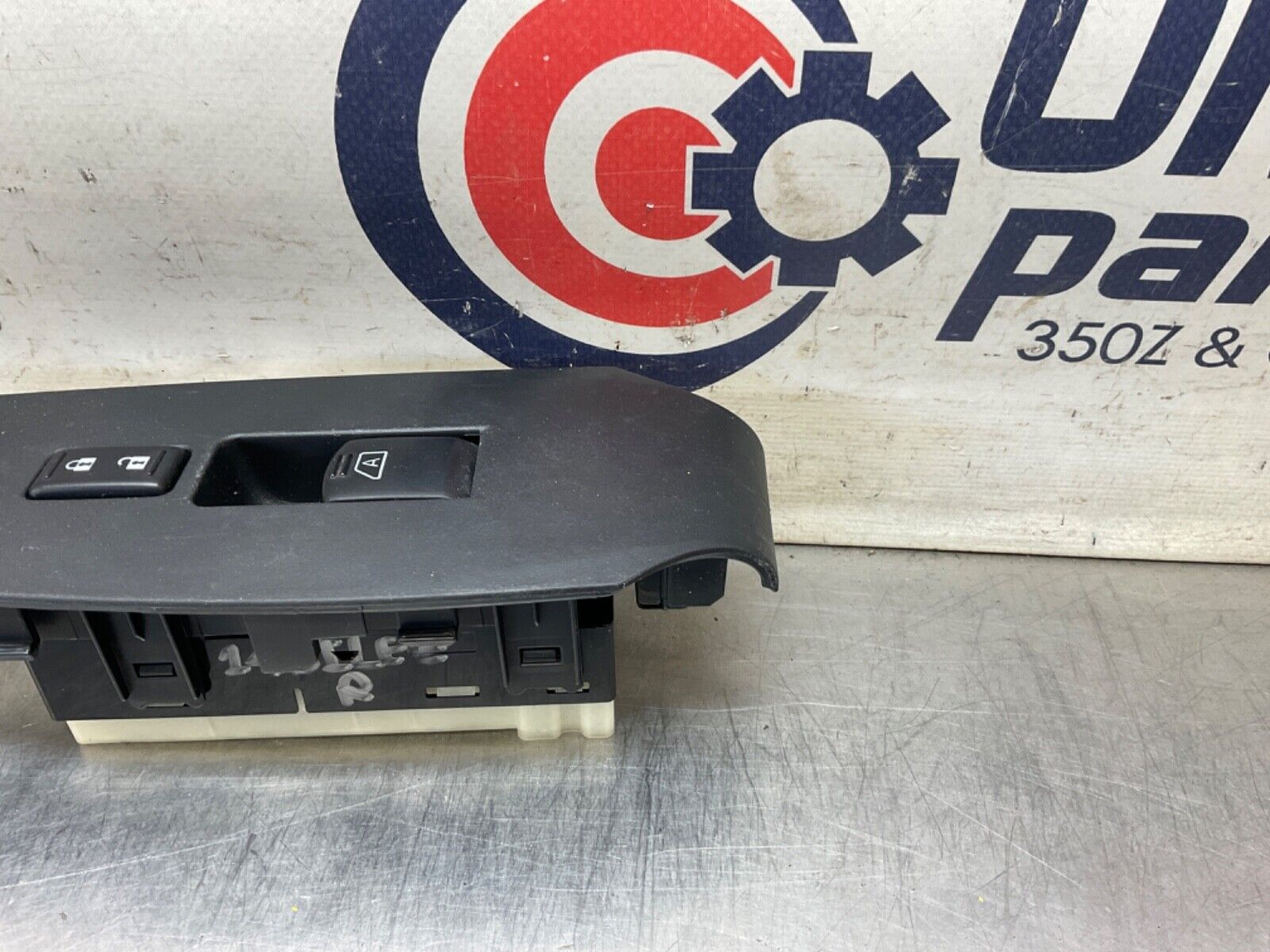 2014 Nissan Z34 370Z Passenger Right Door Lock Window Switches 25411 OEM 14BILEE - On Point Parts Inc