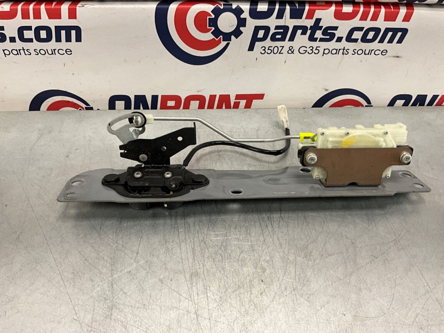 2014 Nissan Z34 370Z Rear Trunk Latch Lock Actuator OEM 14BILEI - On Point Parts Inc