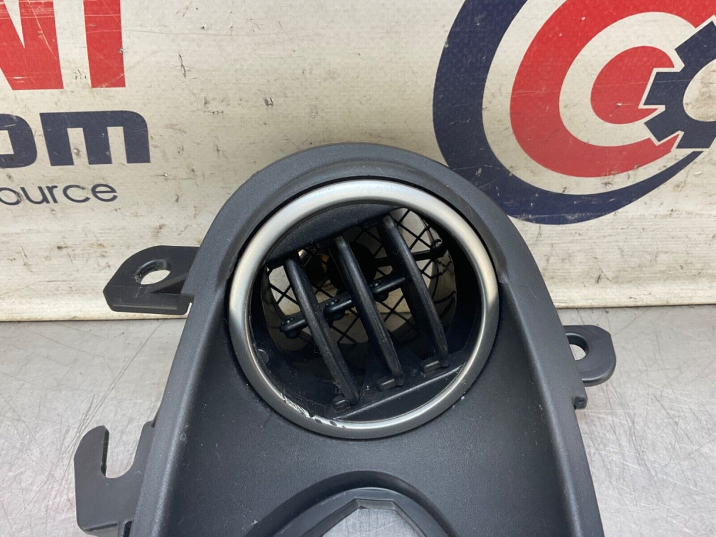 2014 Nissan Z34 370Z Passenger Right Door Vent OEM 14BILEE - On Point Parts Inc