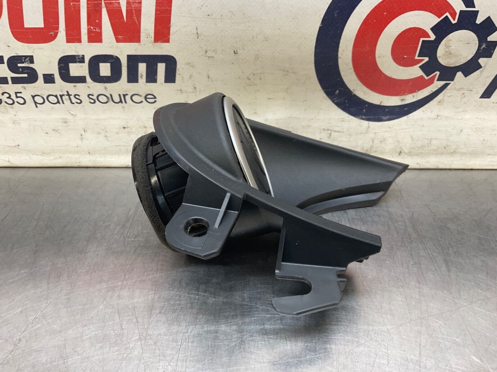 2014 Nissan Z34 370Z Passenger Right Door Vent OEM 14BILEE - On Point Parts Inc