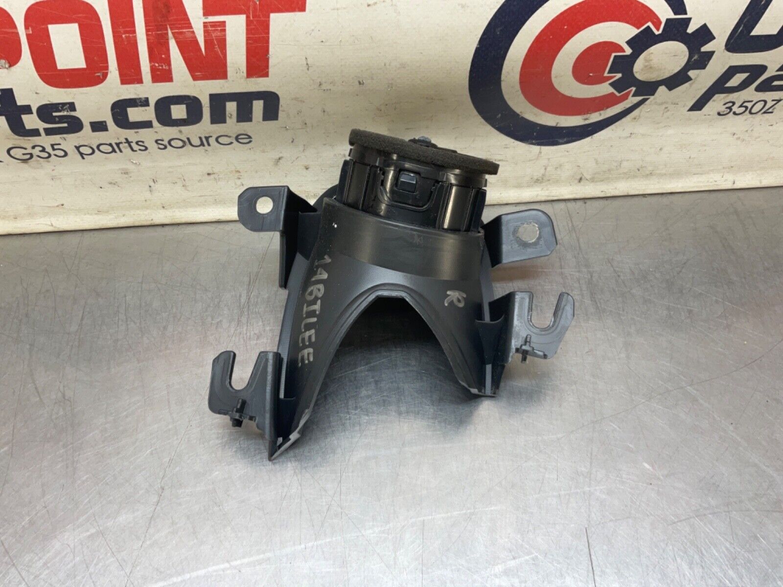 2014 Nissan Z34 370Z Passenger Right Door Vent OEM 14BILEE - On Point Parts Inc