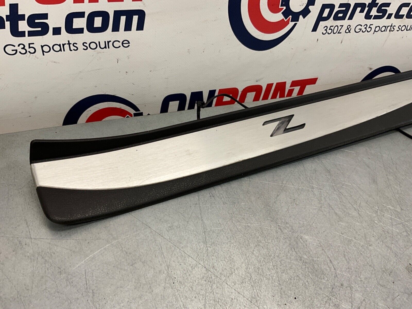 2014 Nissan 370Z Passenger Right Door Sill Illuminated Kick Plate OEM 14BILE7 - On Point Parts Inc