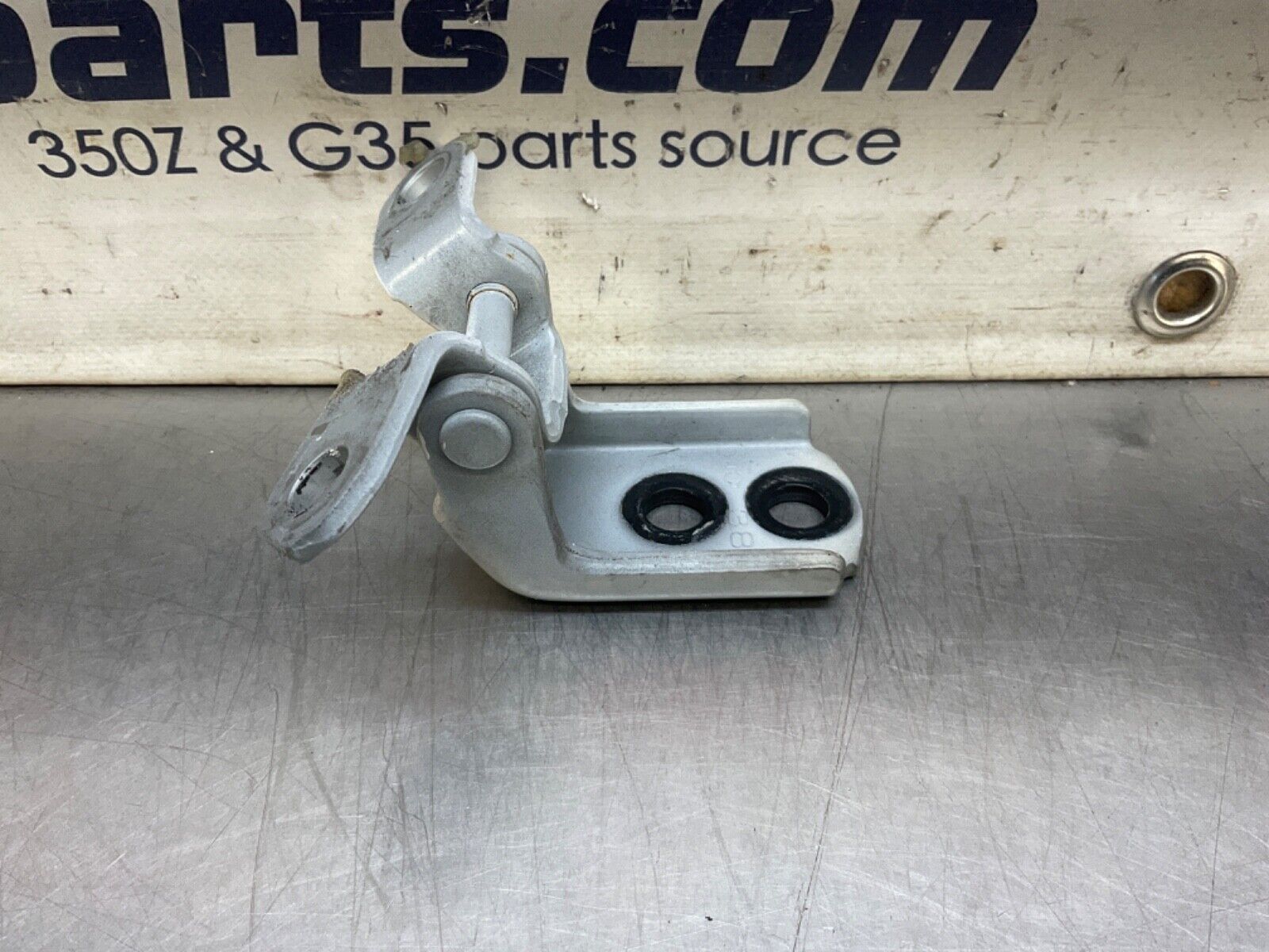 2014 Nissan Z34 370Z Passenger Right Door Hinges OEM 14BILEE - On Point Parts Inc