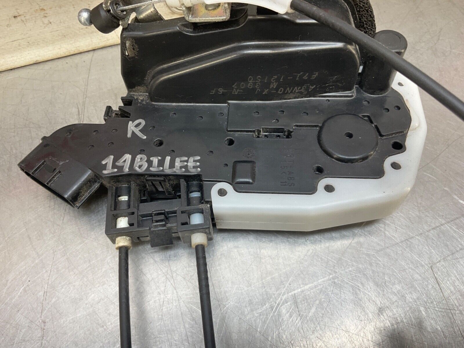 2014 Nissan Z34 370Z Passenger Right Door Lock Actuator OEM 14BILEE - On Point Parts Inc