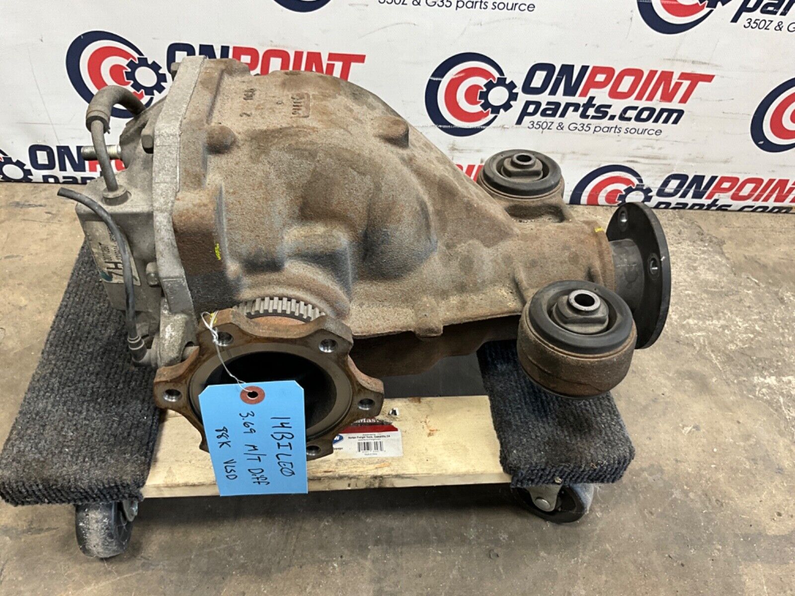 2014 Nissan Z34 370Z Rear Differential Manual 6MT 3.69 88k OEM 14BILE0 - On Point Parts Inc