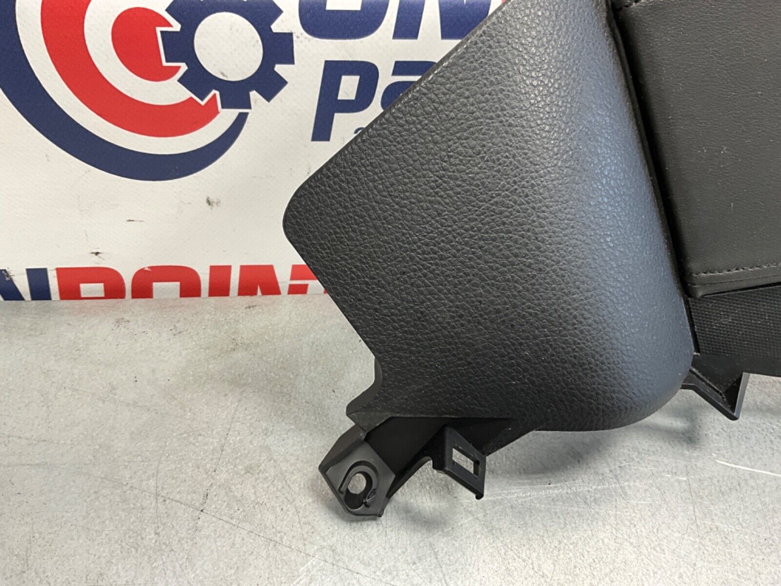 2007 Nissan Z33 350Z Passenger Right Center Console Knee Pad Panel OEM 23BIZEE - On Point Parts Inc