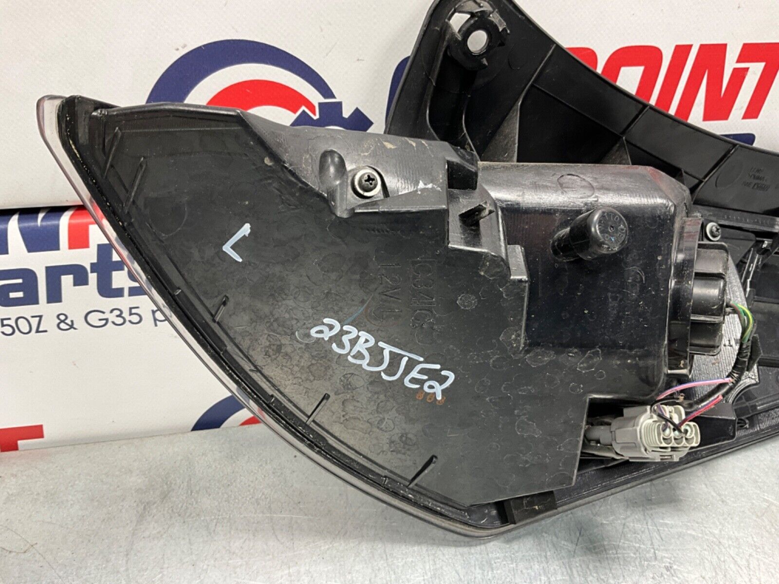 2006 Nissan Z33 350Z JDM Fairlady Tail Lights and Turn Signal Set OEM 23BJJE2 - On Point Parts Inc