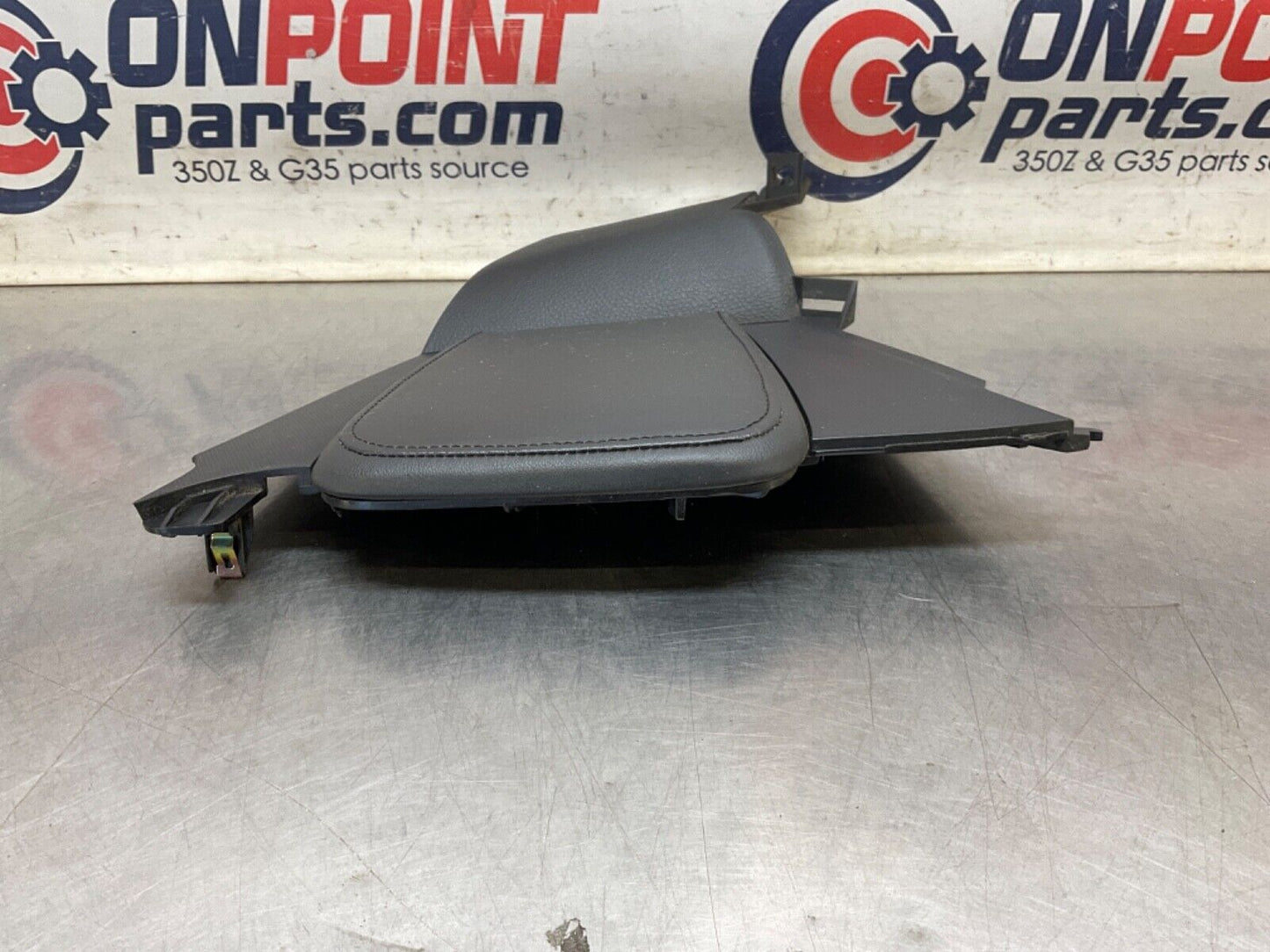 2006 Nissan Z33 350Z Driver Left Center Console Cushioned Knee Panel OEM 23BJJEA - On Point Parts Inc