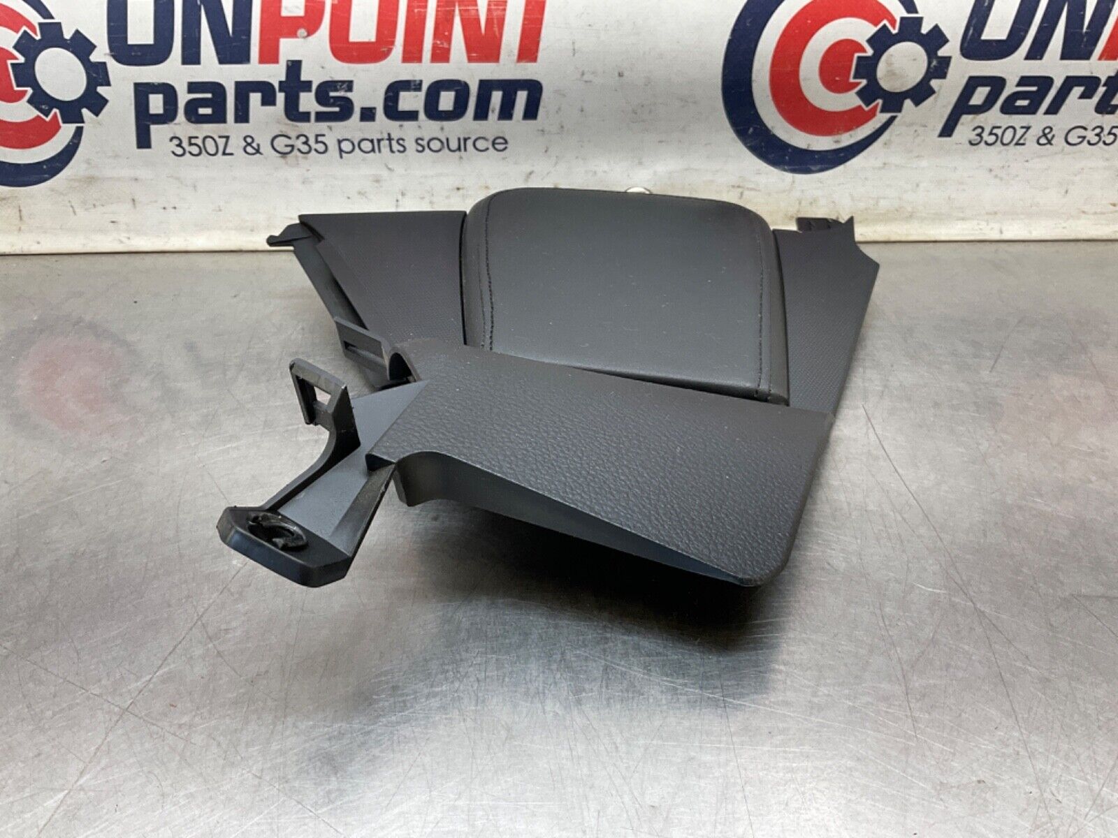 2006 Nissan Z33 350Z Driver Left Center Console Cushioned Knee Panel OEM 23BJJEA - On Point Parts Inc