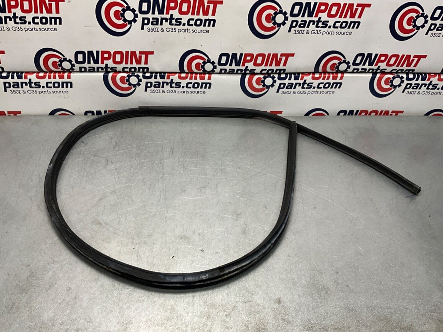 2006 Nissan Z33 350Z Passenger Right Inner Body Door Seal OEM 23BJJEE - On Point Parts Inc
