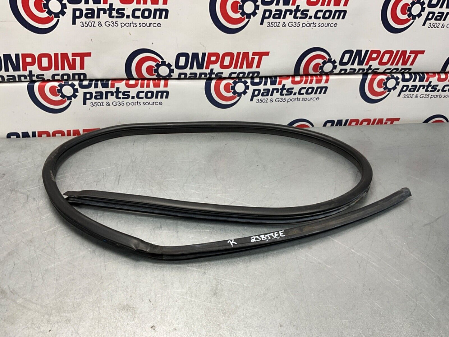 2006 Nissan Z33 350Z Passenger Right Inner Body Door Seal OEM 23BJJEE - On Point Parts Inc