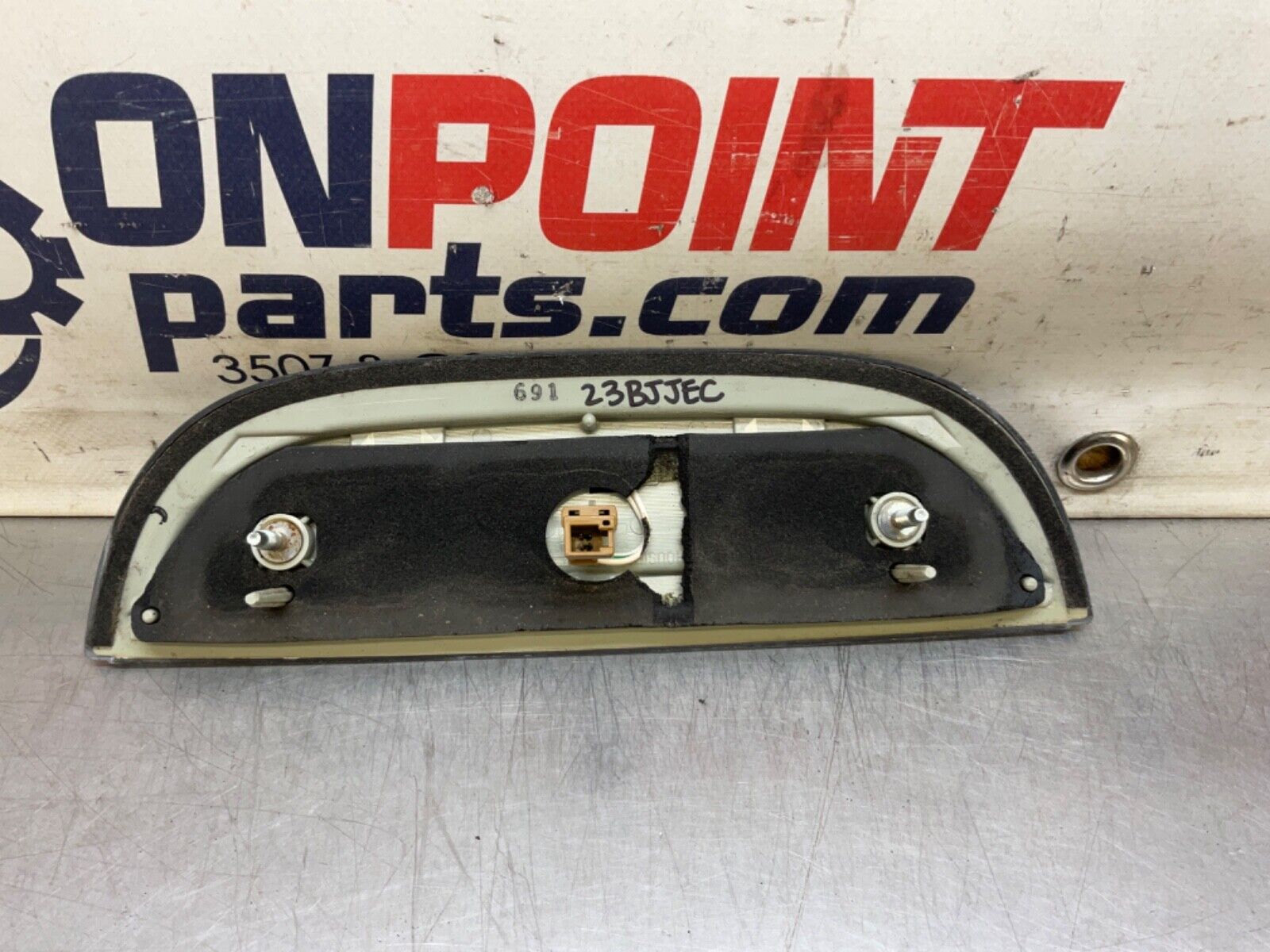 2006 Nissan Z33 350Z Convertible Third Brake Light OEM 23BJJEC