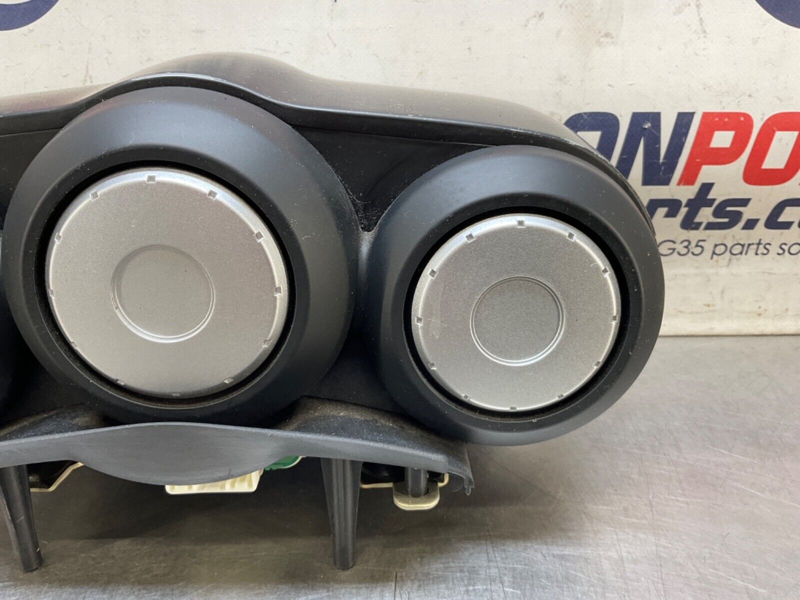 2006Nissan Z33 350Z Speedometer Instrument Gauge Cluster Manual 112k OEM 23BJJEC - On Point Parts Inc