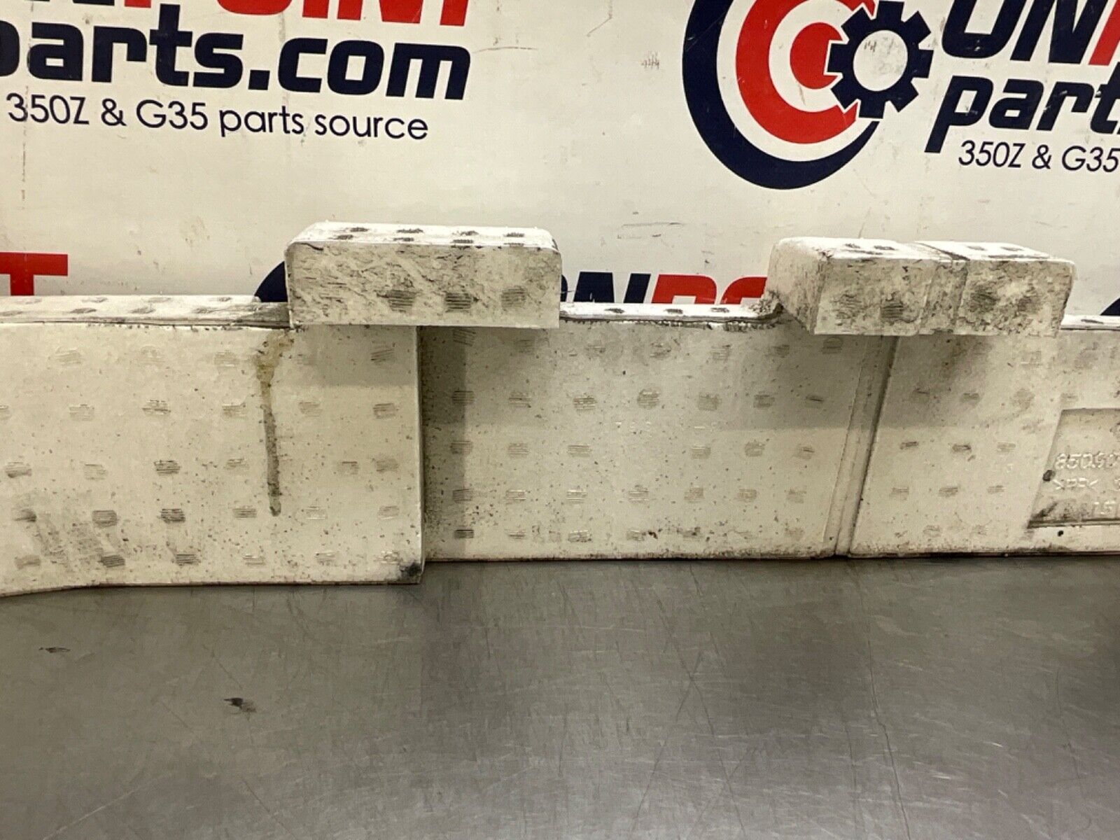 2006 Nissan Z33 350Z Rear Bumper Absorber Crash Impact Foam 85090 OEM 23BJJE3 - On Point Parts Inc