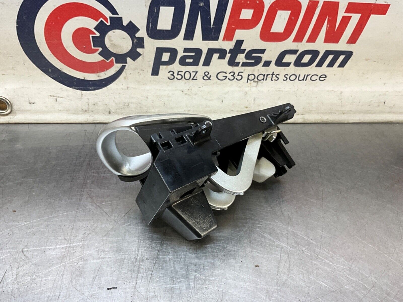 2006 Nissan Z33 350Z Passenger Right Interior Door Release Handle OEM 23BJJEE - On Point Parts Inc