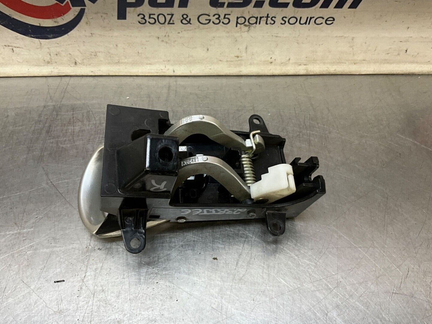2006 Nissan Z33 350Z Passenger Right Interior Door Release Handle OEM 23BJJEE - On Point Parts Inc