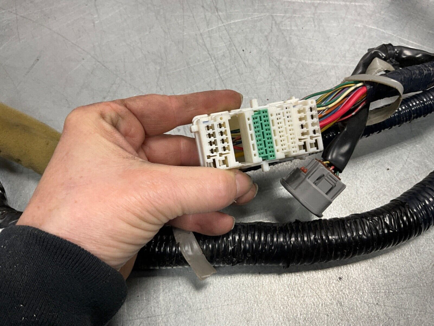 2006 Nissan Z33 350Z VQ35DE RevUP Engine Bay Body Harness Manual OEM 23BJJEI - On Point Parts Inc