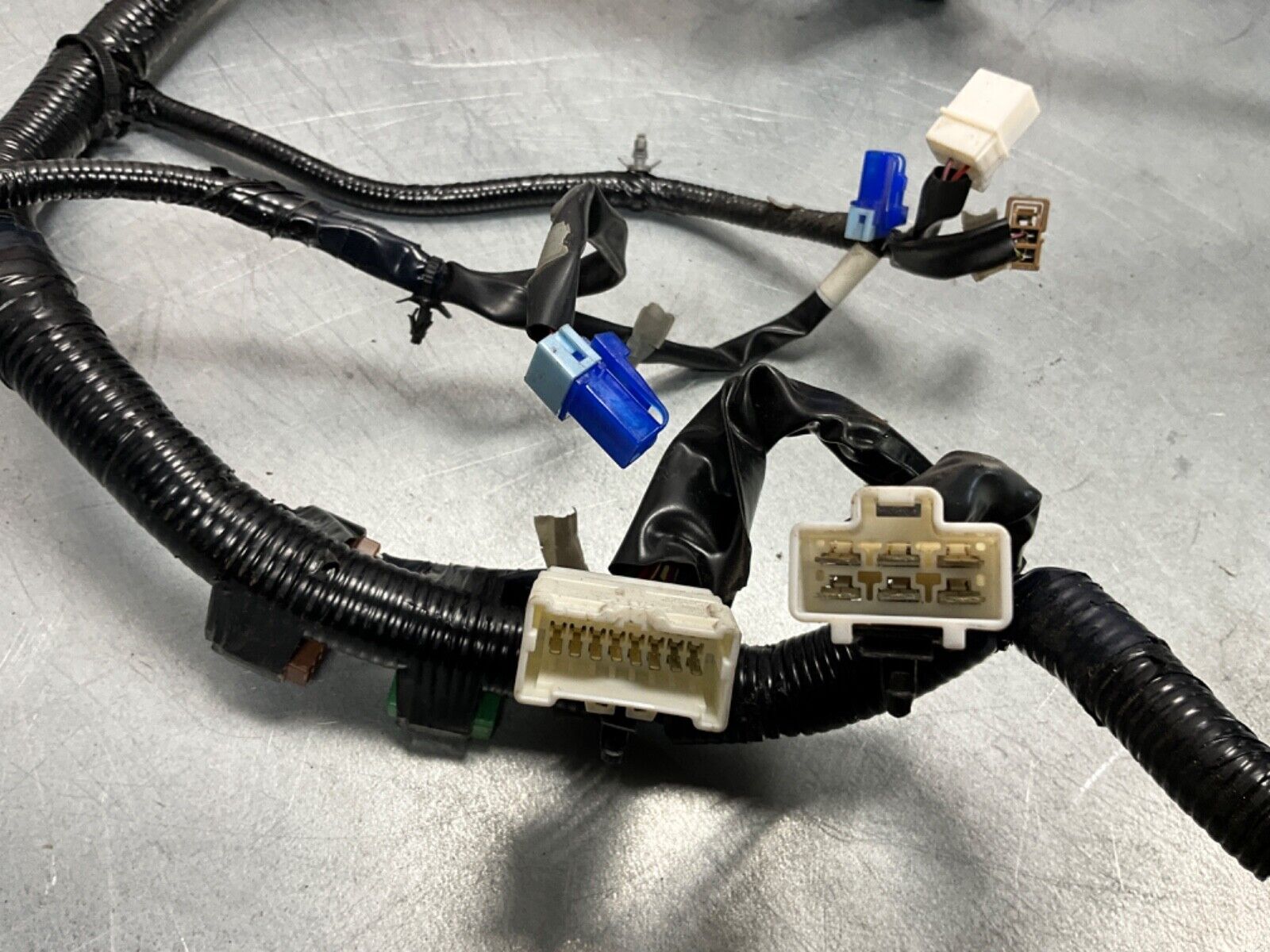 2006 Nissan Z33 350Z VQ35DE RevUP Engine Bay Body Harness Manual OEM 23BJJEI - On Point Parts Inc