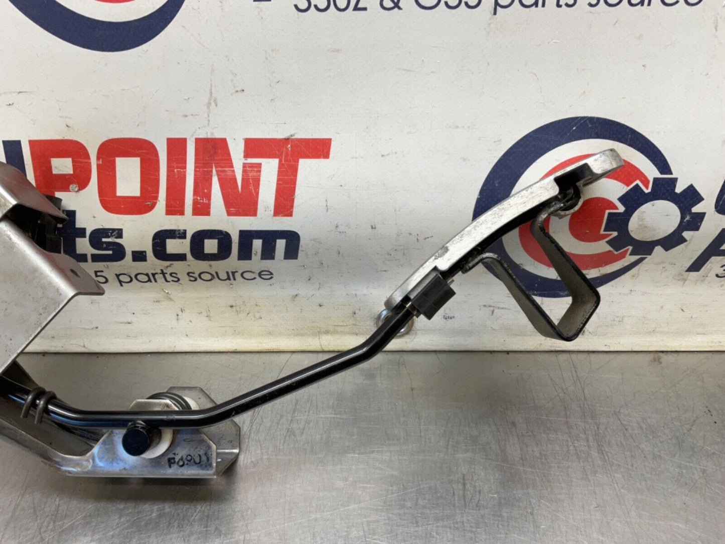 2006 Nissan Z33 350Z Manual Gas Acceleration Pedal OEM 23BJJEI - On Point Parts Inc