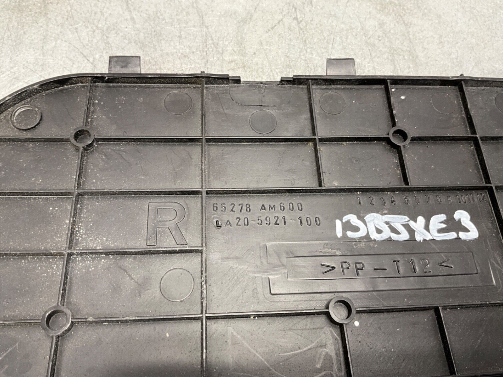 2005 Infiniti V35 G35 Battery Cover Bezel Trim 64894 65278 OEM 13BJXE3 - On Point Parts Inc