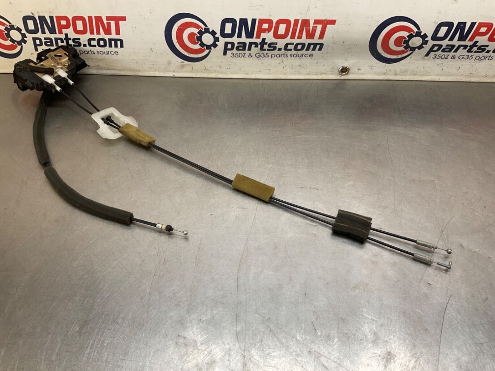 2005 Infiniti V35 G35 Passenger Right Door Lock Actuator  OEM 13BJXEE - On Point Parts Inc