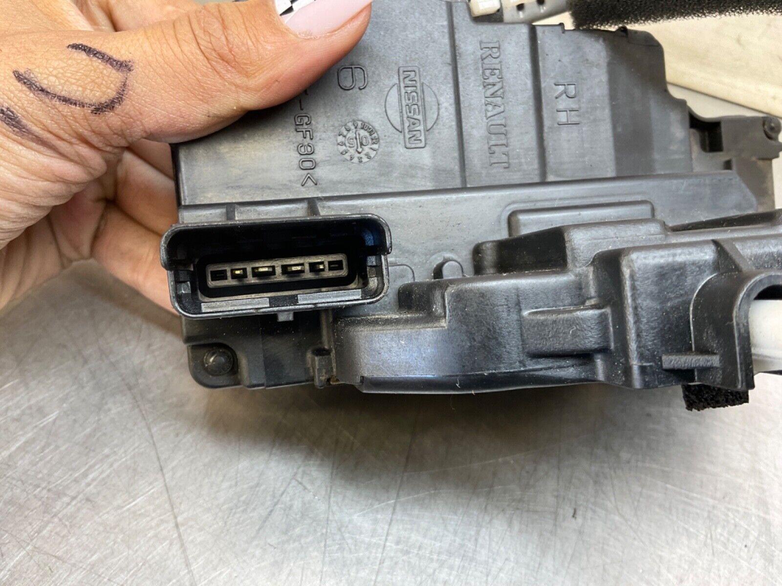 2005 Infiniti V35 G35 Passenger Right Door Lock Actuator  OEM 13BJXEE - On Point Parts Inc