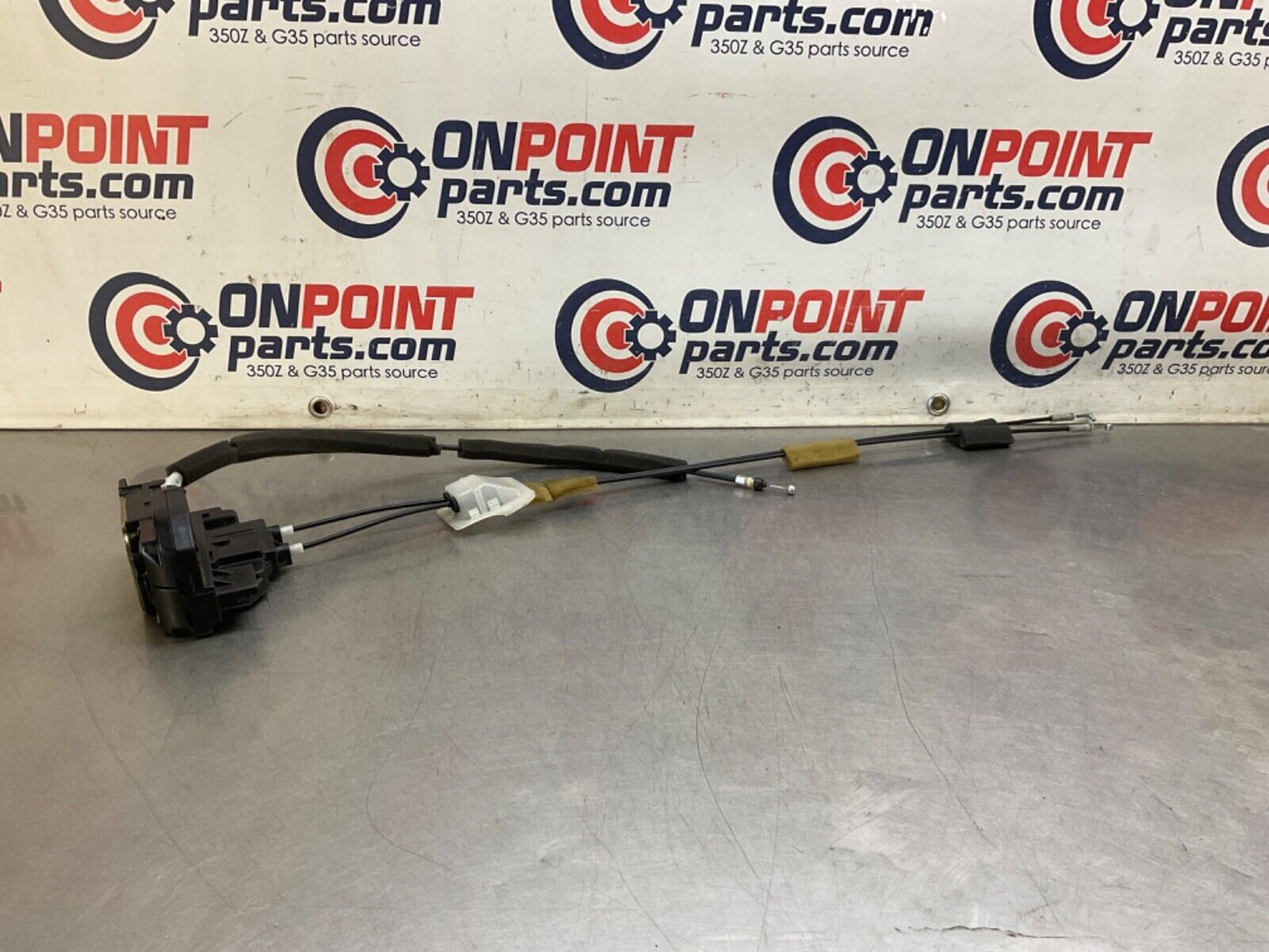 2005 Infiniti V35 G35 Passenger Right Door Lock Actuator  OEM 13BJXEE - On Point Parts Inc