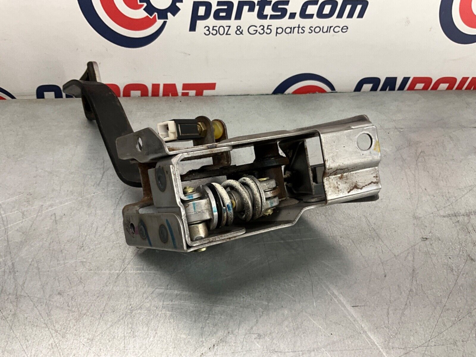 2005 Infiniti V35 G35 Manual Clutch Pedal OEM 13BJXEI - On Point Parts Inc