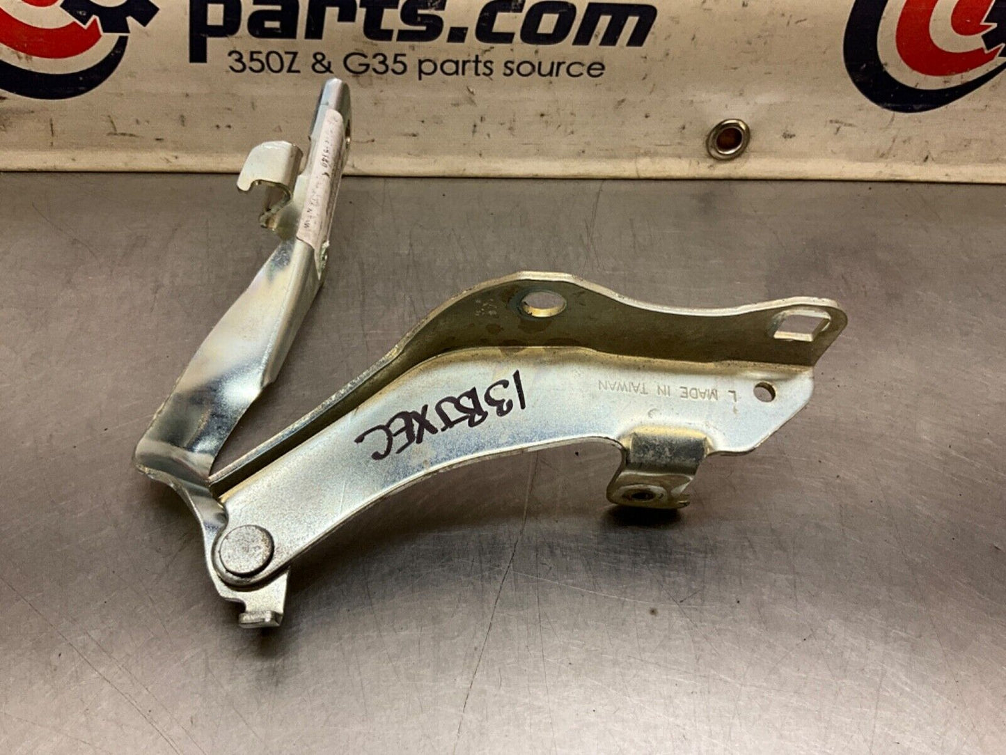 2005 Infiniti V35 G35 Coupe Hood Hinges Aftermarket 13BJXEC - On Point Parts Inc