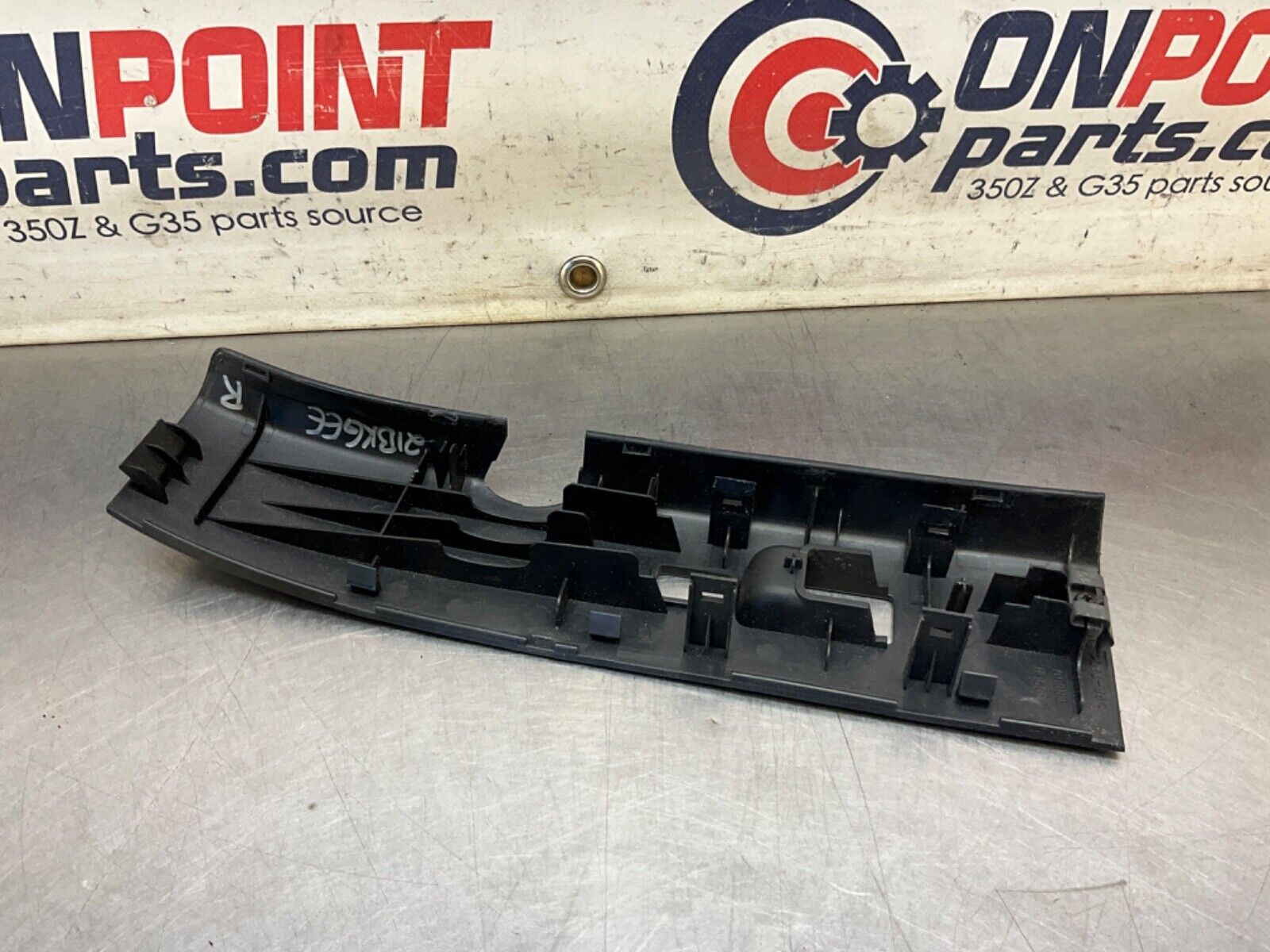 2003 Nissan Z33 350Z Passenger Right Interior Window Lock Trim 80960 OEM 21BKGEE - On Point Parts Inc