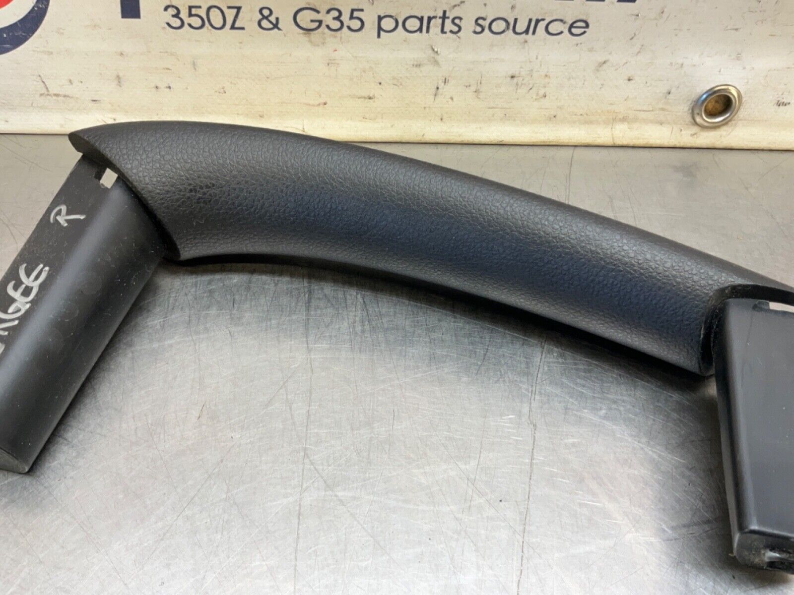 2003 Nissan Z33 350Z Passenger Right Interior Door Grip Pull Handle OEM 21BKGEE - On Point Parts Inc