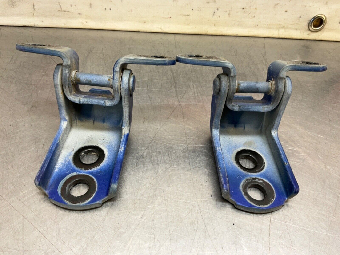 2003 Nissan Z33 350Z Passenger Right Door Hinges OEM 21BKGEE - On Point Parts Inc