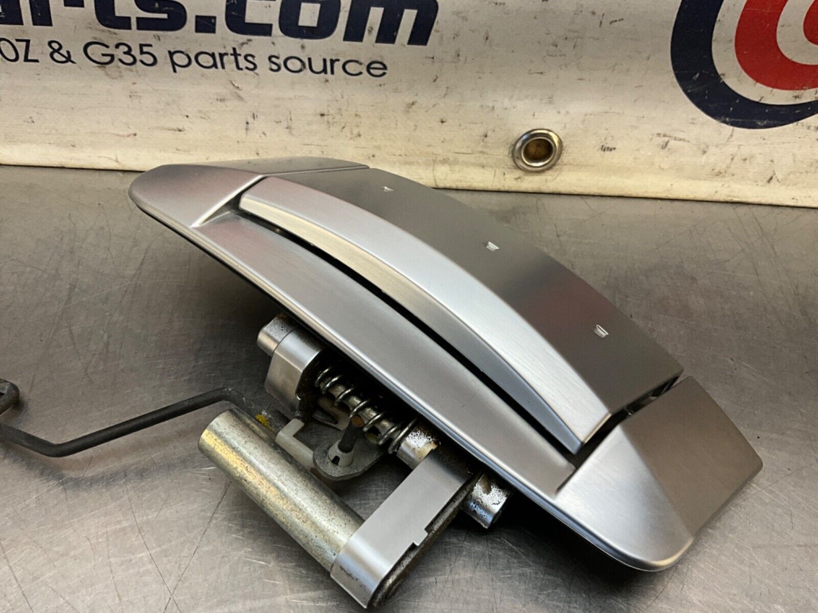 2003 Nissan Z33 350Z Passenger Right Exterior Door Release Handle OEM 21BKGEE - On Point Parts Inc