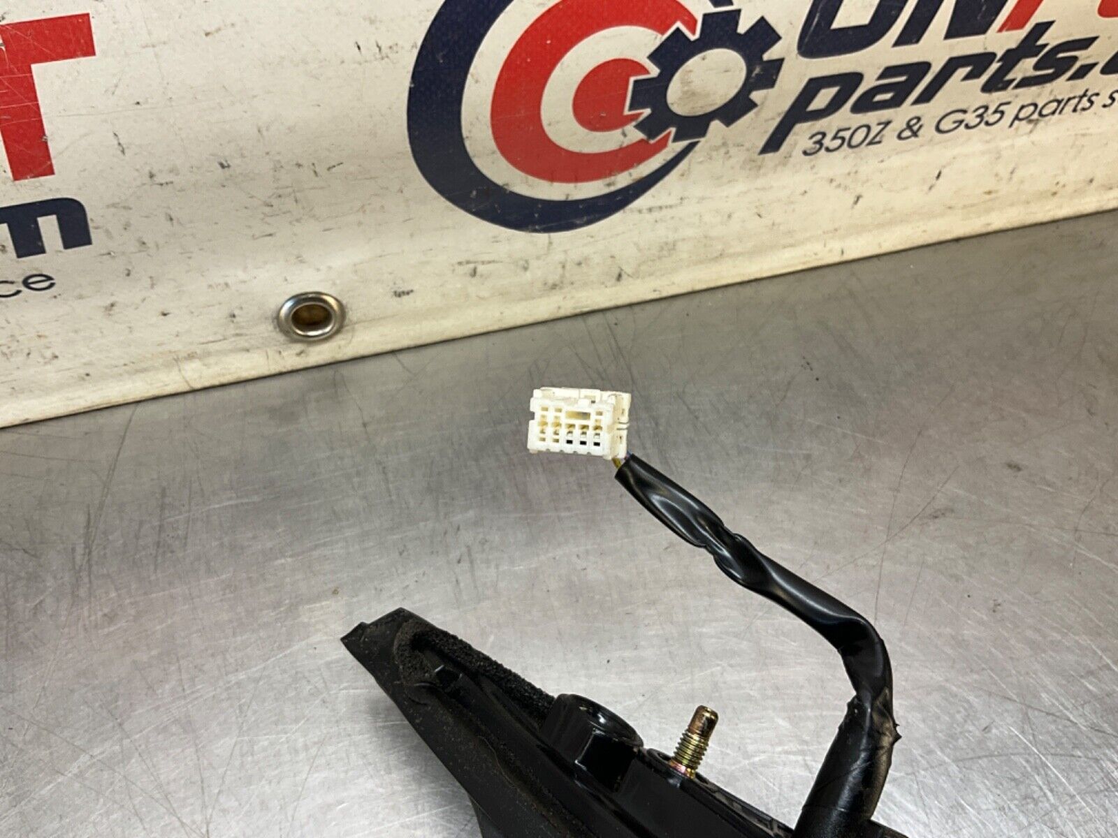 2003 Nissan Z33 350Z Passenger Right Powered Side View Mirror OEM 21BKGEE - On Point Parts Inc