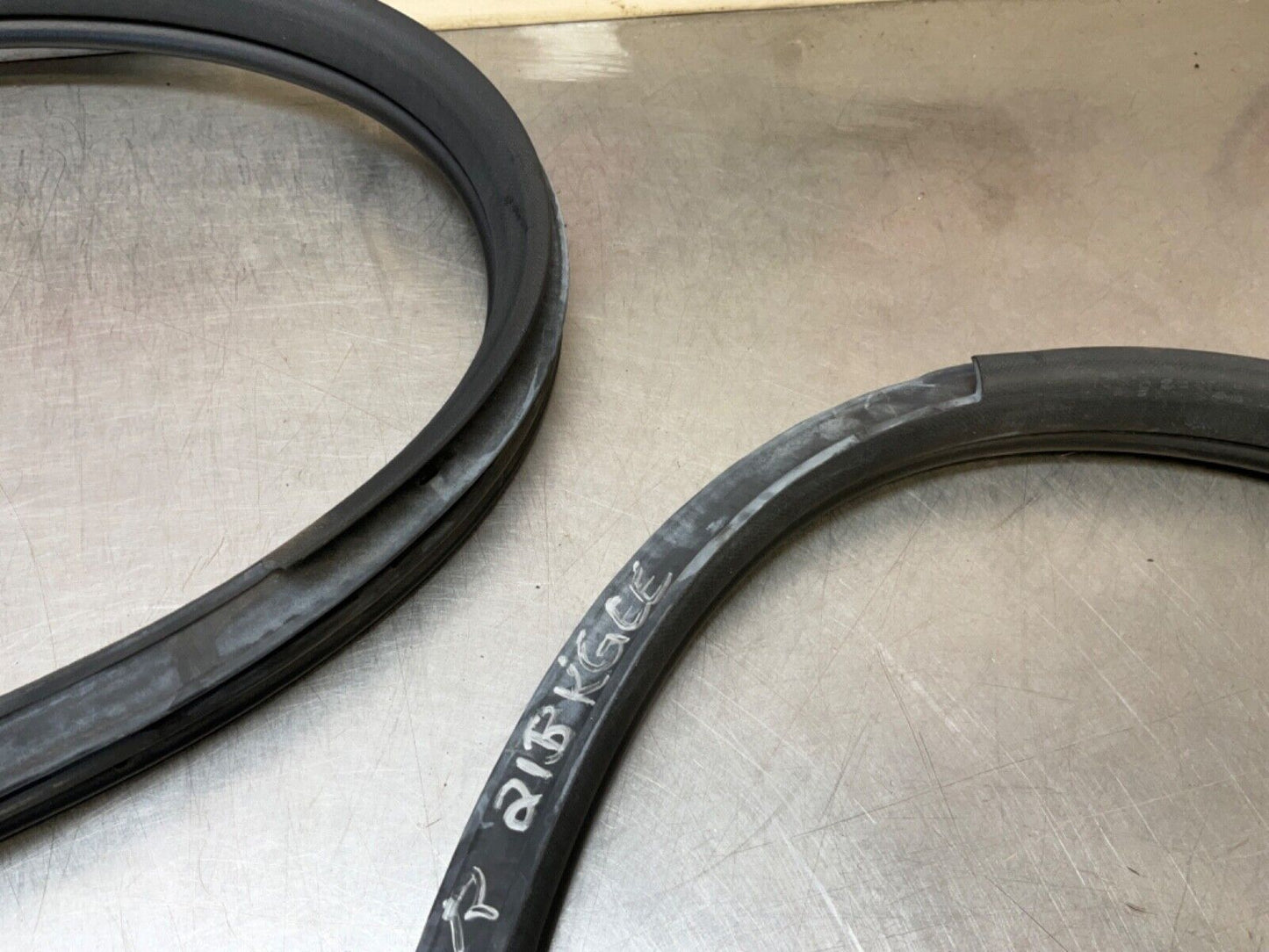 2003 Nissan Z33 350Z Passenger Right Inner Door Body Seal OEM 21BKGEE - On Point Parts Inc