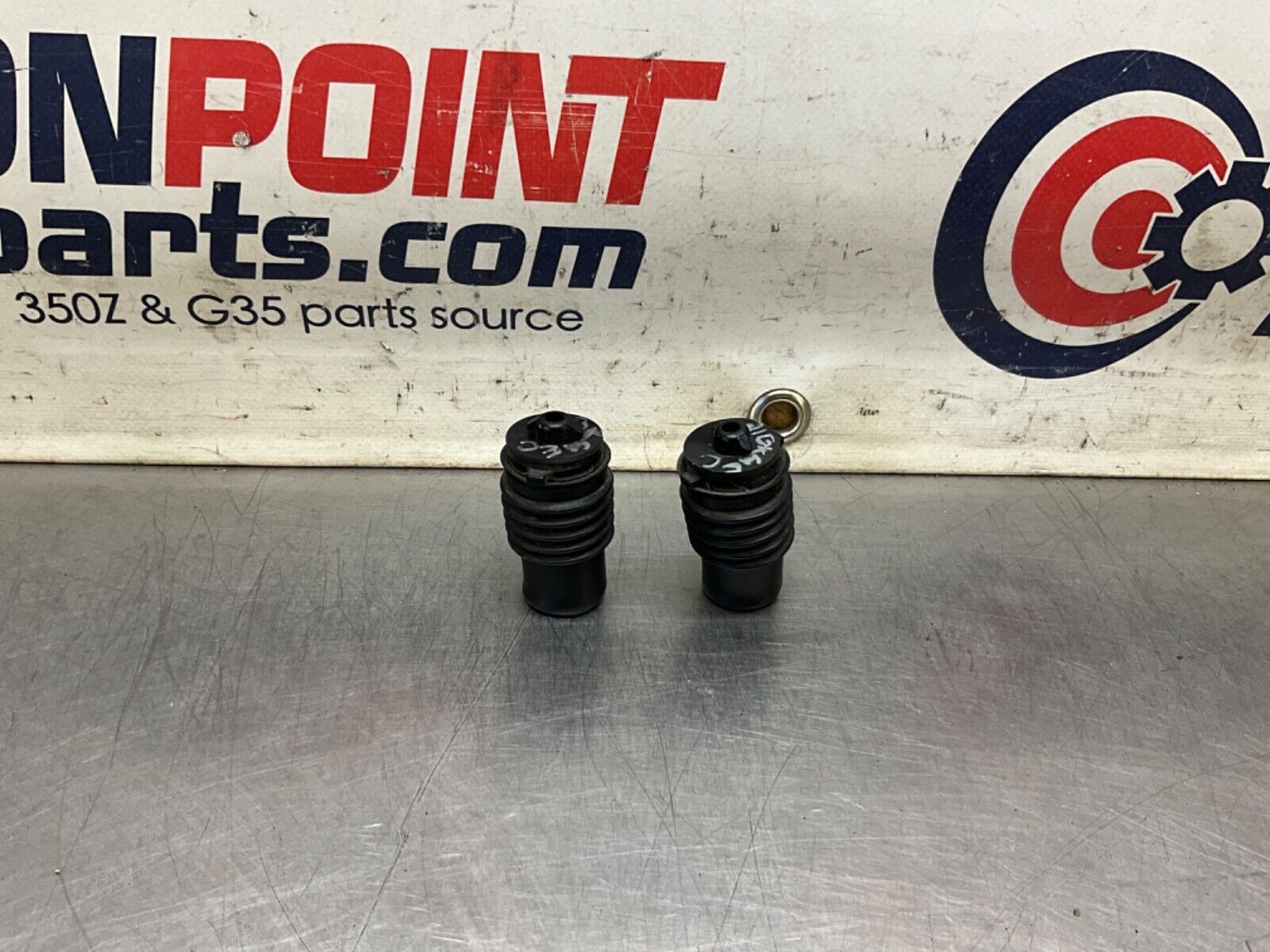 2003 Nissan Z33 350Z Trunk Hatch Lift Springs Bump Stops OEM
