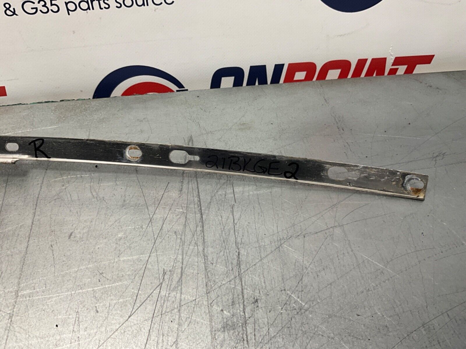 2003 Nissan Z33 350Z Passenger Right Exterior A Pillar Mount Bracket OEM 21BKGE2 - On Point Parts Inc