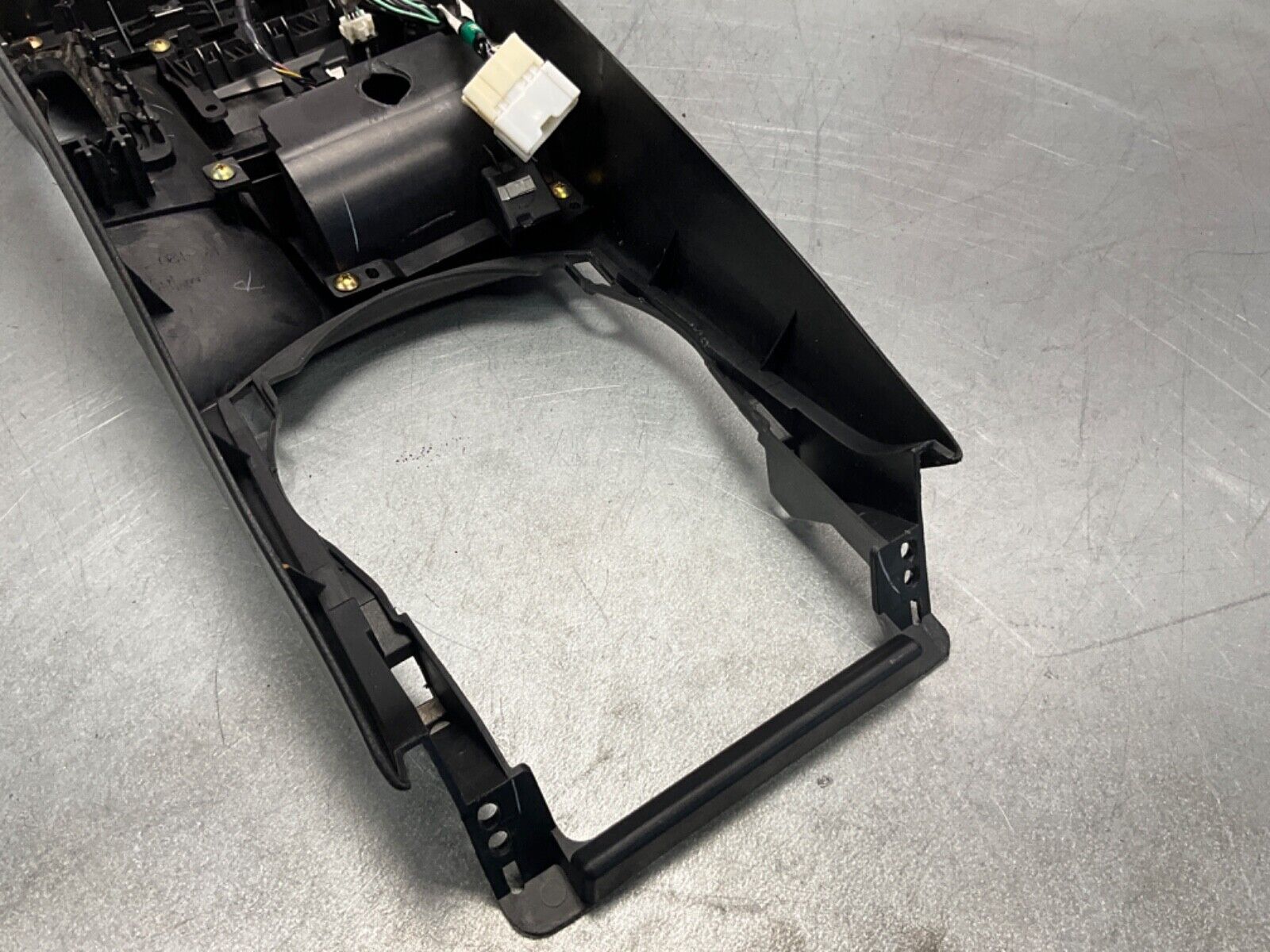 2003 Nissan Z33 350Z Center Console Armrest Assembly OEM 21BKGE8