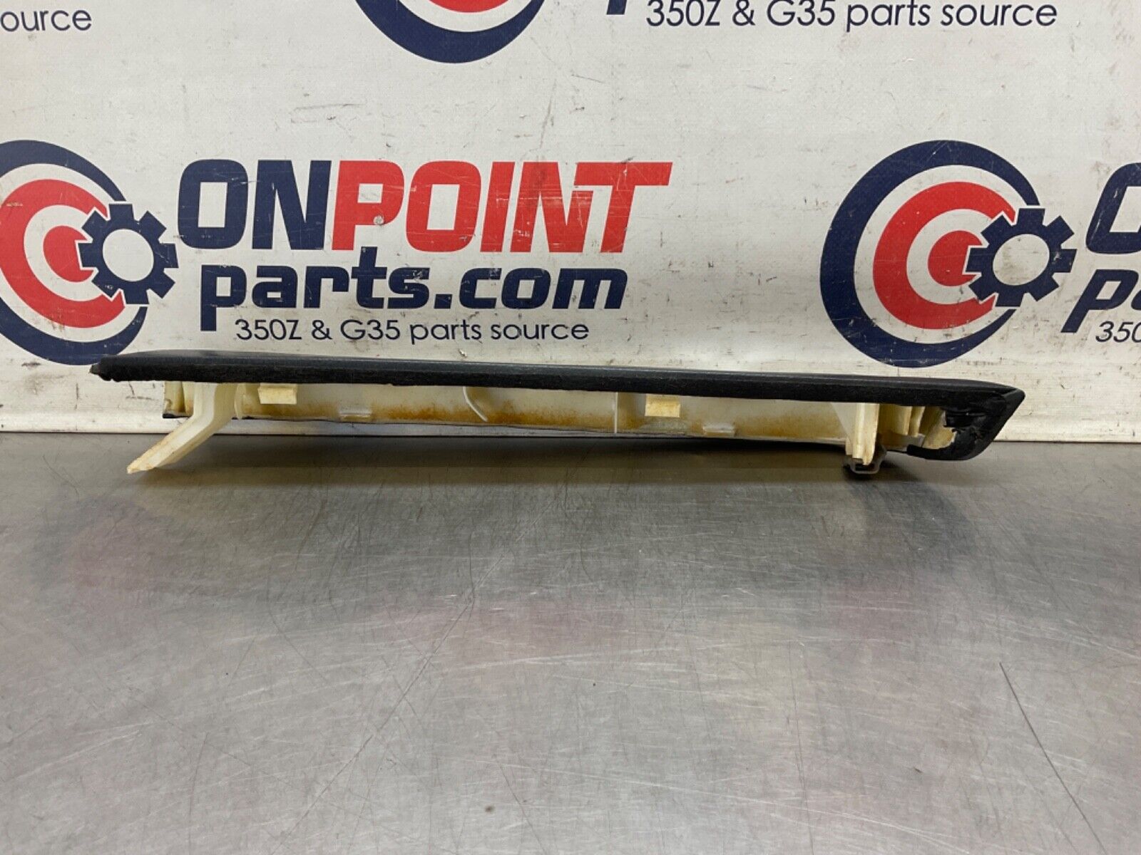 2003 Nissan Z33 350Z Driver Left Door Panel Arm Rest  OEM 21BKGEA - On Point Parts Inc