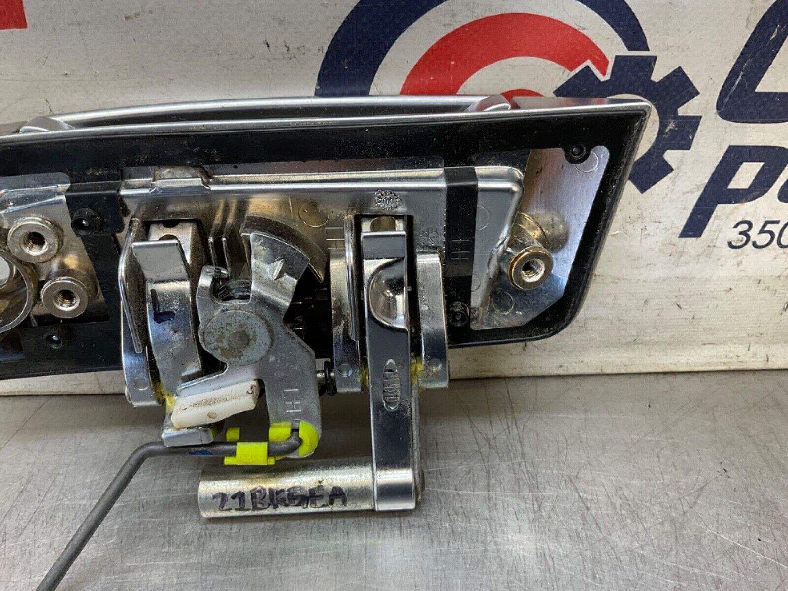 2003 Nissan Z33 350Z Driver Left Exterior Door Handle OEM 21BKGEA - On Point Parts Inc