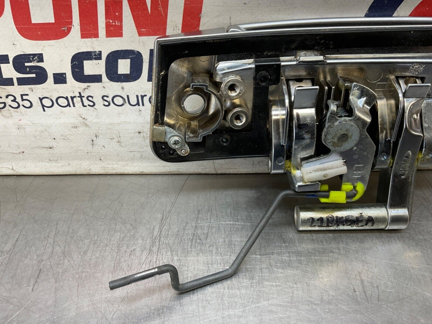 2003 Nissan Z33 350Z Driver Left Exterior Door Handle OEM 21BKGEA - On Point Parts Inc