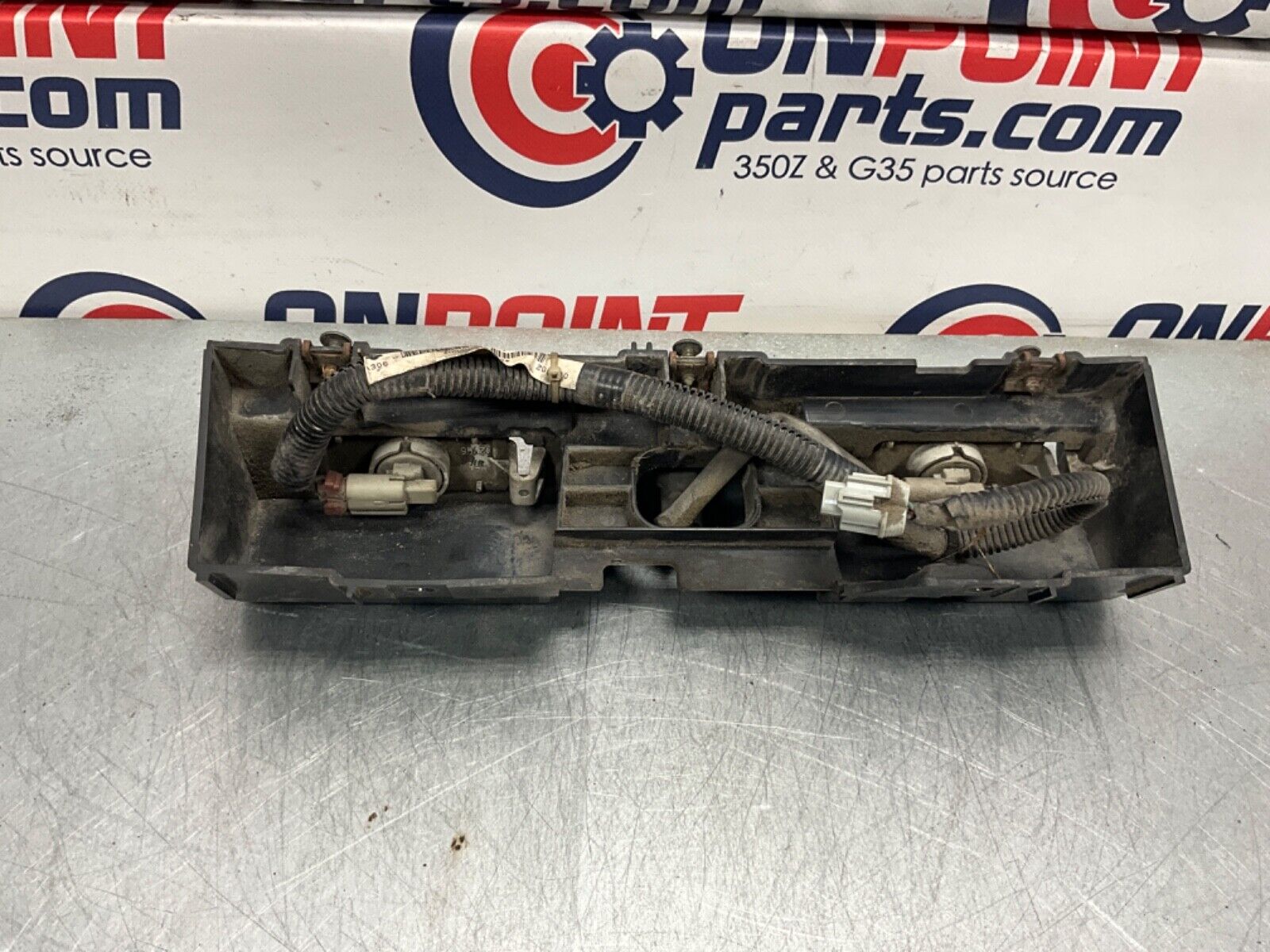 2003 Nissan Z33 350Z Rear Bumper License Plate Light Assembly OEM 21BKGEI - On Point Parts Inc