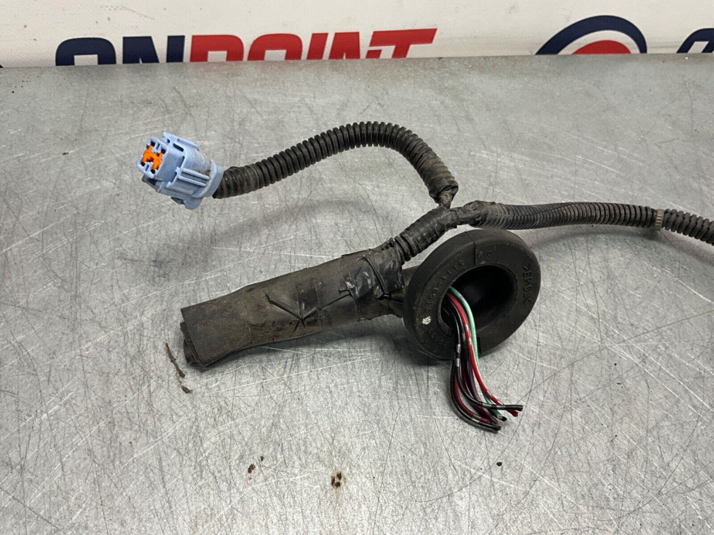 2003 Nissan Z33 350Z Passenger Right Tail Light Pigtail Connector OEM 21BKGEE - On Point Parts Inc