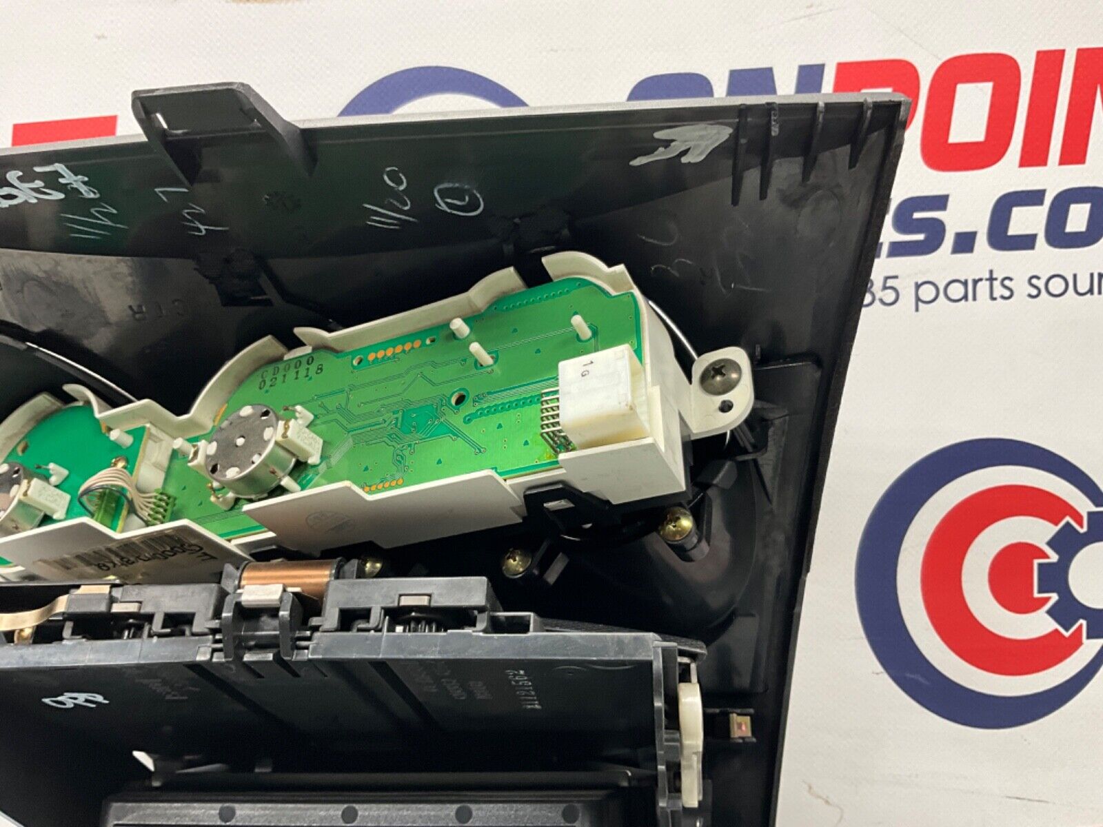 2003 Nissan Z33 350Z Front Center Dash Radio Bezel Trim Waterfall OEM 21BKGE7 - On Point Parts Inc