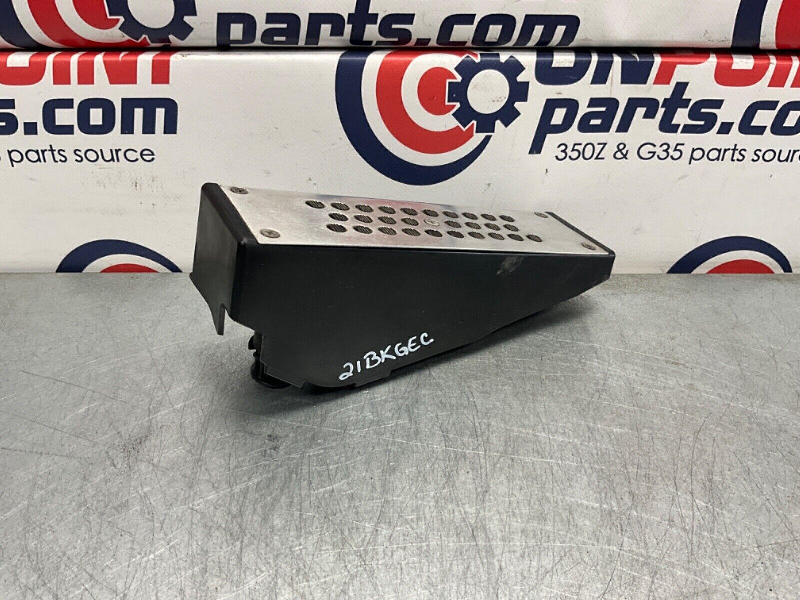 2003 Nissan Z33 350Z Dead Pedal Foot Rest 67840 OEM 21BKGEC - On Point Parts Inc