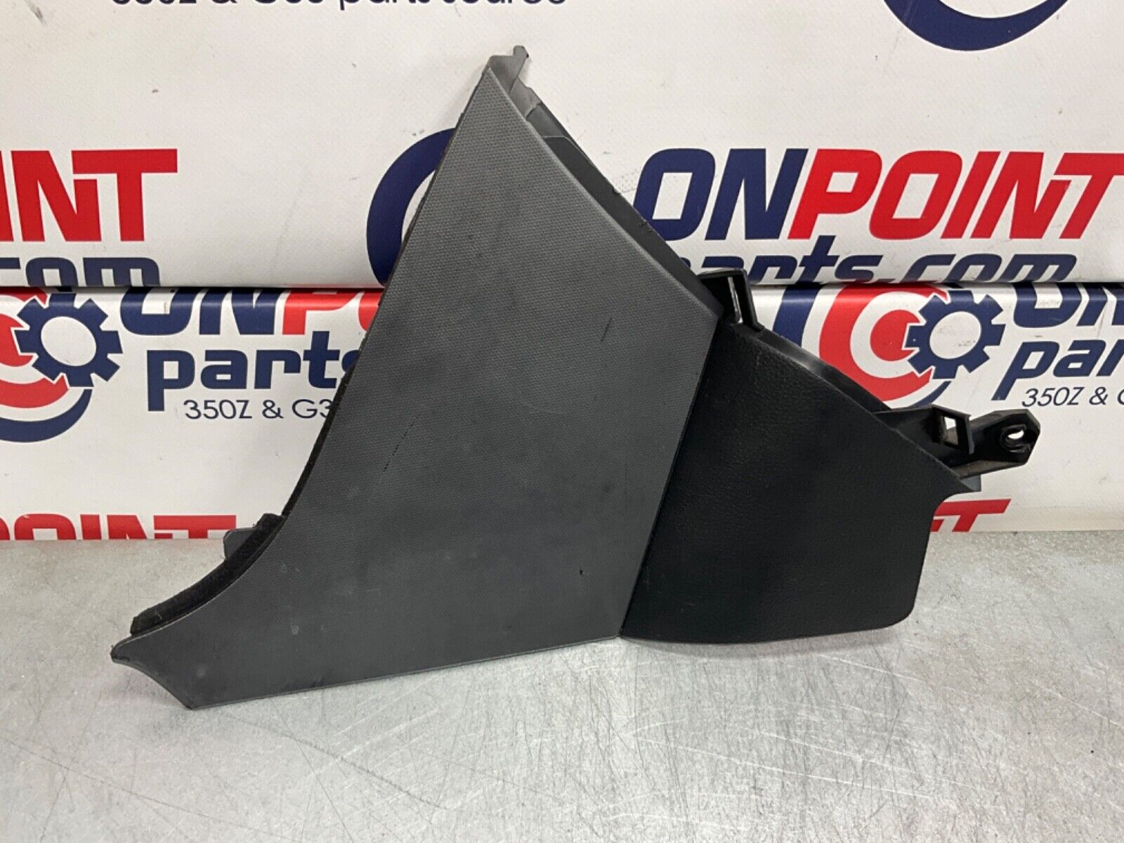 2003 Nissan Z33 350Z Passenger Right Center Console Knee Kick Panel OEM 21BKGEE - On Point Parts Inc